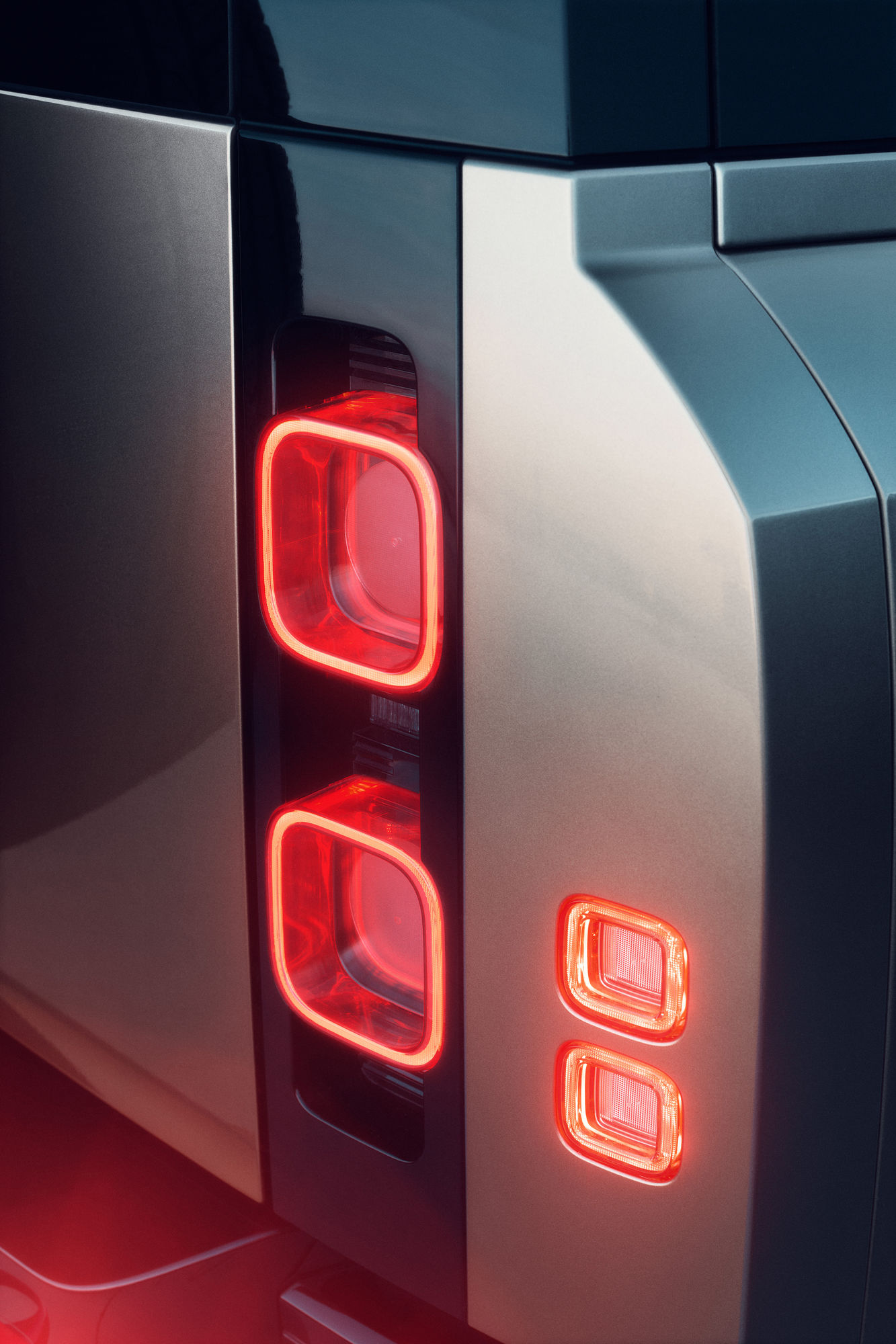 Daniel_Pelka_Defender_11